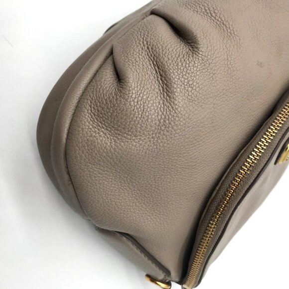 Marc Jacobs Gray Leather Classic Q Natasha Crossbody Bag - Picture 7 of 12